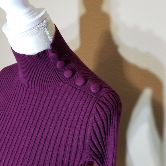 INC "Deep Wine" Ribbed Turtleneck - Picture 4 of 4